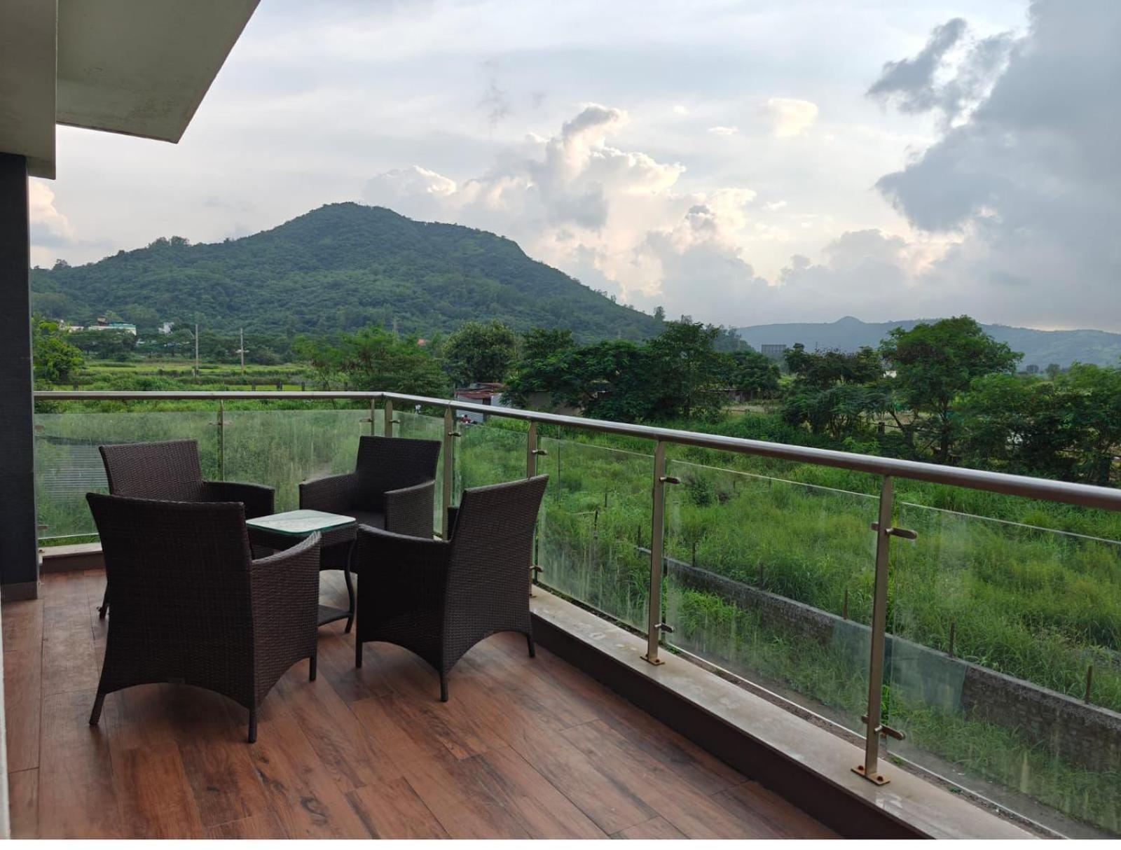 Mizzle Exotica Lonavala Daire Dış mekan fotoğraf